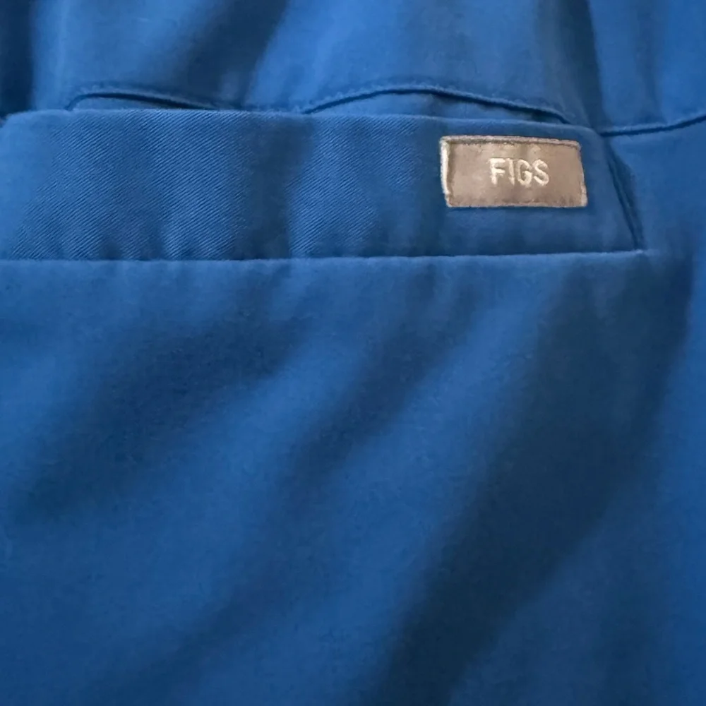 Figs Blue Zamora Joggers – Men's Size Small – Technical Scrub Pants Comfy